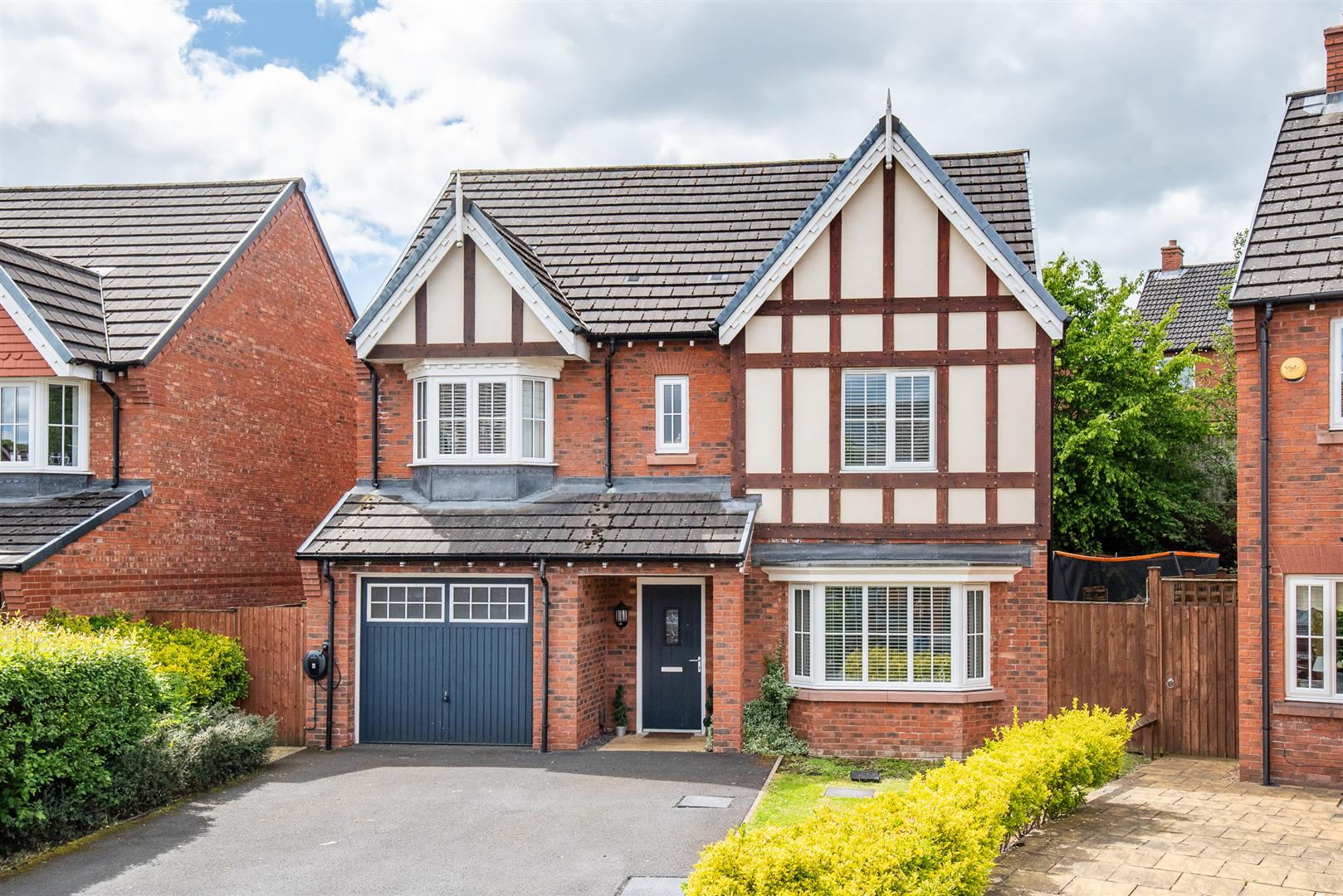 5 bed property in Duxbury Manor Way, Chorley
